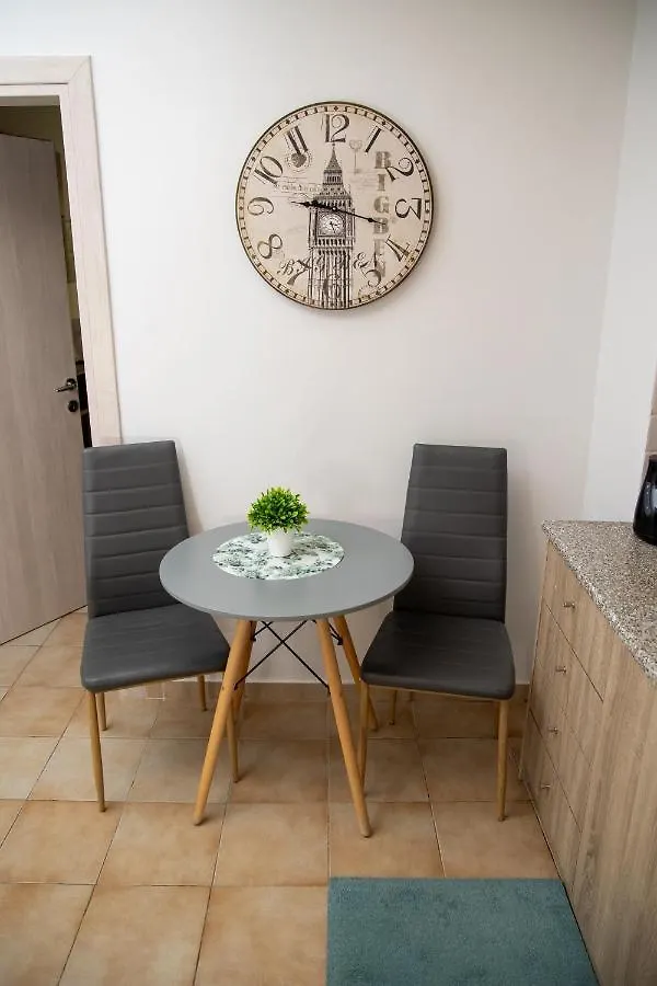 Seven Heaven Premium Suites Thessaloniki Griechenland