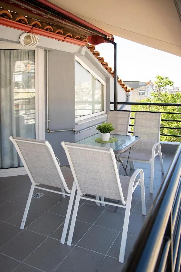 Seven Heaven Premium Suites Thessaloniki 0*,